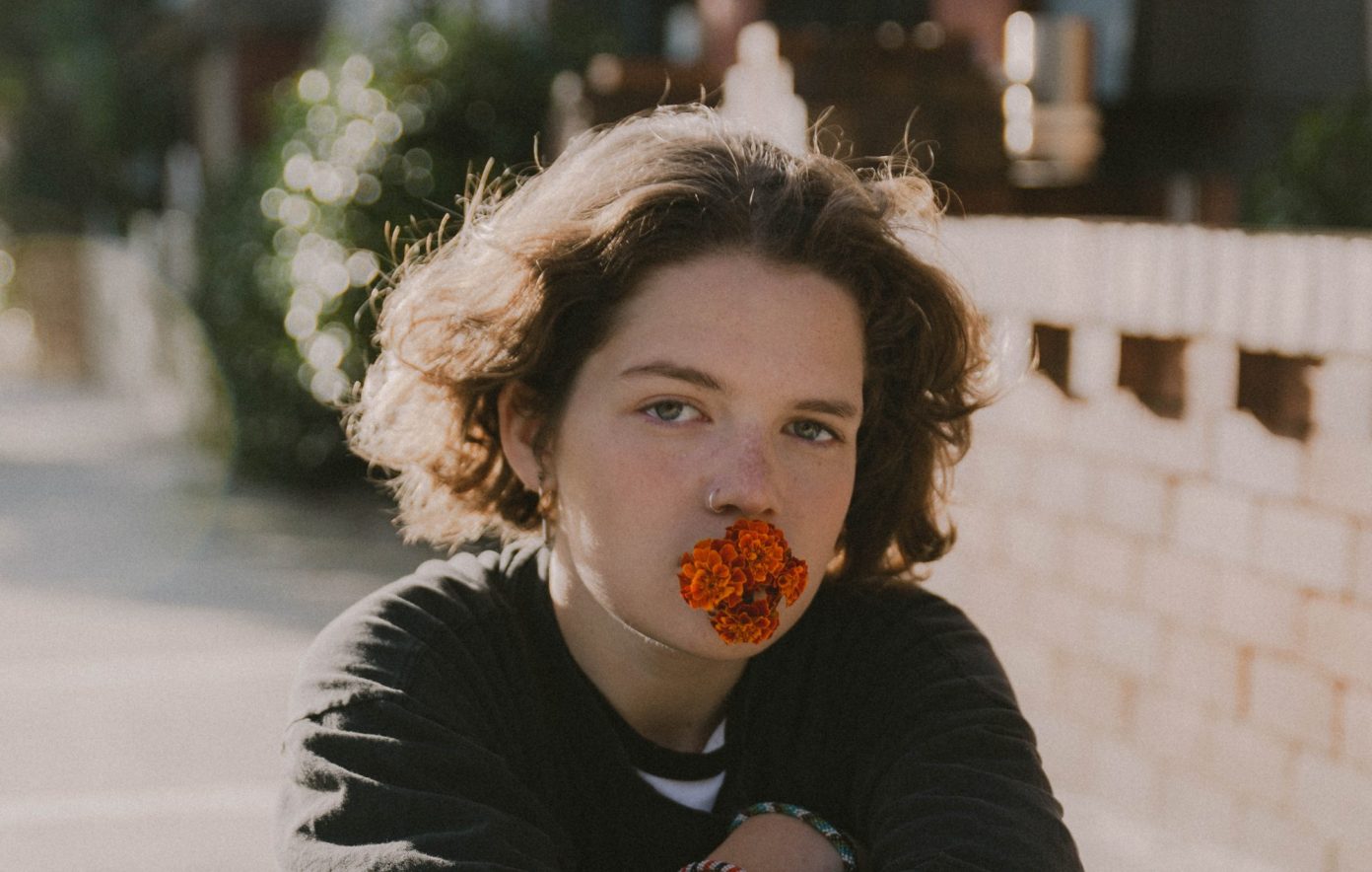 MAYA unveils her new single, 'Apricots'