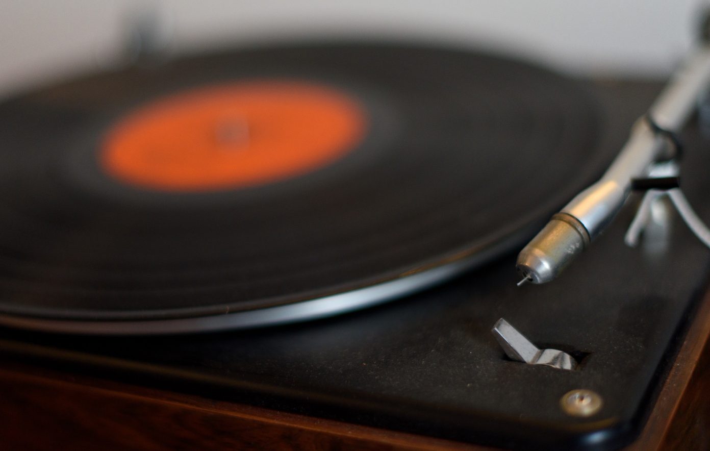 Over 300 songwriters write open letter to record labels calling for