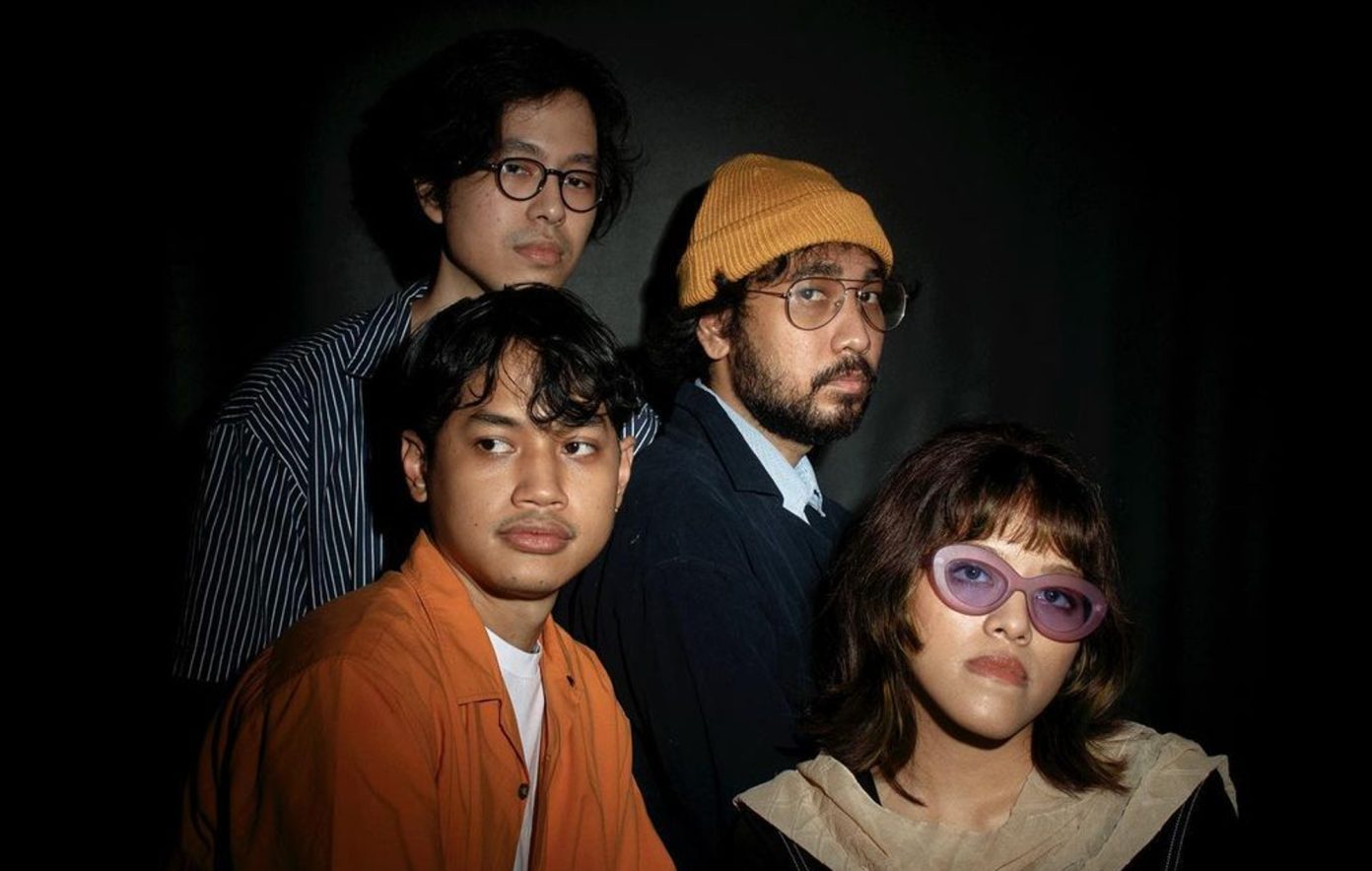 Bedchamber return with new single, ‘Tired Eyes’