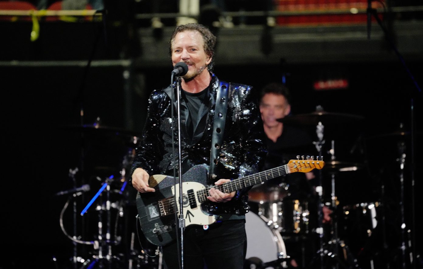 Pearl Jam cancel US tour after Jeff Ament tests positive for COVID-19