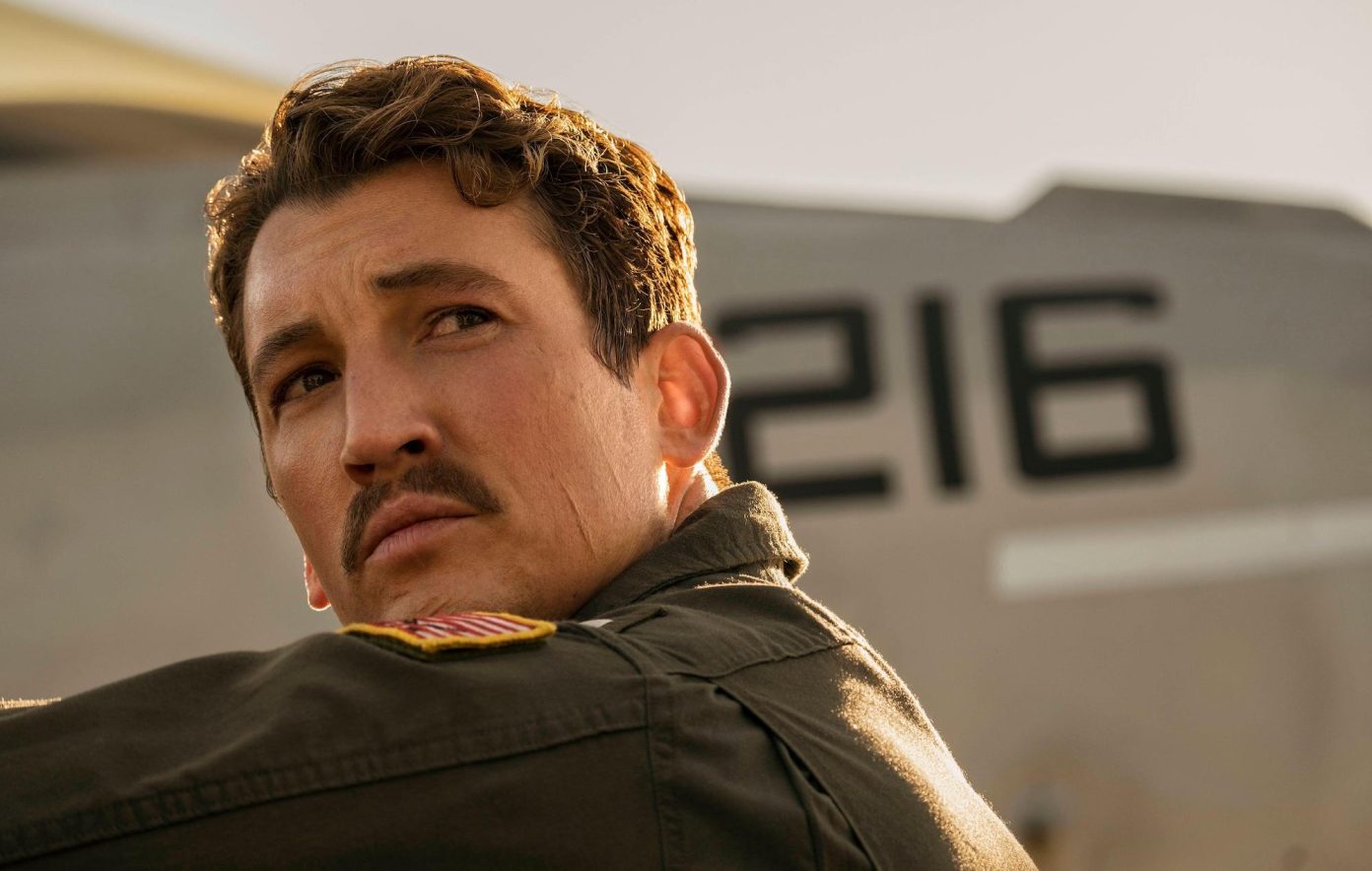 Miles Teller pays tribute to 'Top Gun Maverick' flying instructor, who