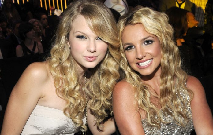 taylor-swift-britney-spears--696x442.jpg