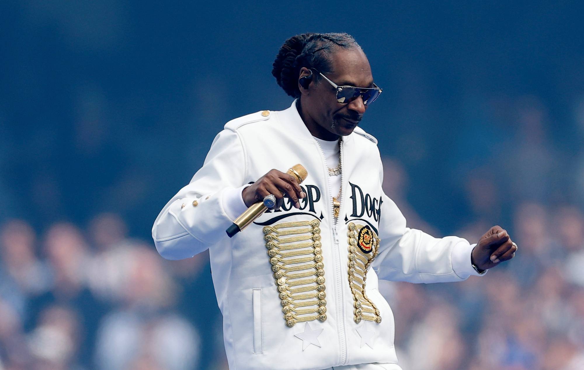 Snoop Dogg to headline halftime show for NFL Christmas Day game