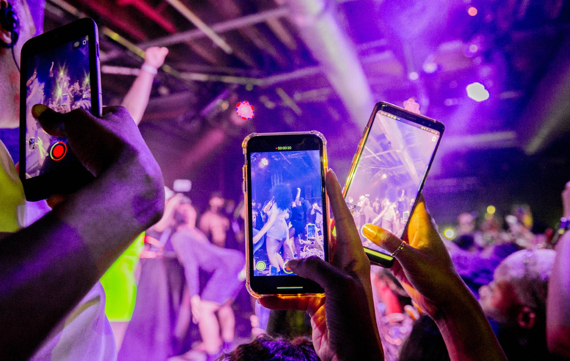 Half of all clubbers think that phones are ruining the dancefloor Half of all clubbers think that phones are ruining the dancefloor